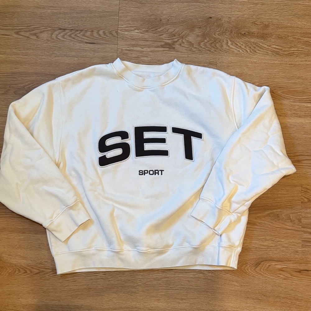 SET ACTIVE Cream and Brown crewneck